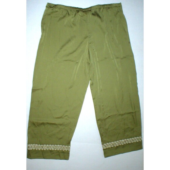 New NWT Designer Natori Crop Green Pants Silky Womens L Lounge Satin Embroidered - Picture 6 of 7